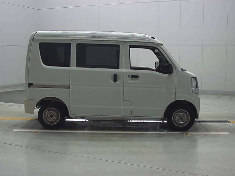 2024 Nissan Clipper Van DR17V[1]