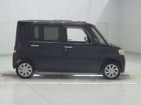 2012 Daihatsu Tanto L375S[1]