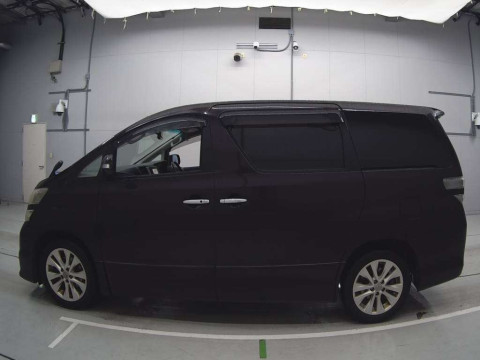 2010 Toyota Vellfire ANH25W[2]