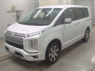 2024 Mitsubishi Delica D5