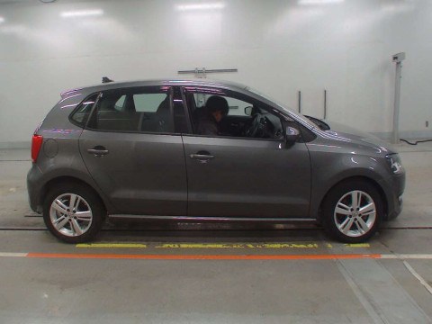 2014 Volkswagen Polo 6RCBZ[1]