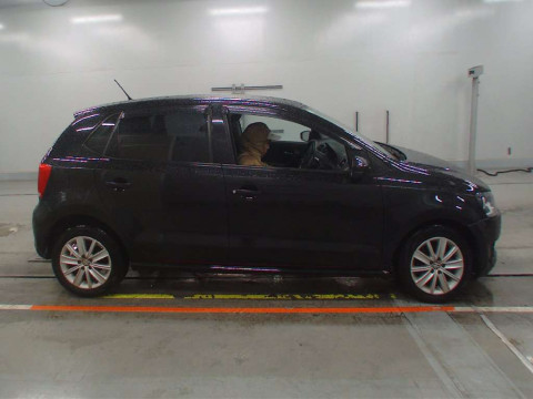 2012 Volkswagen Polo 6RCBZ[0]