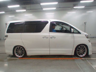 2011 Toyota Vellfire