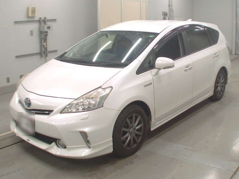 2014 Toyota Prius alpha ZVW40W[0]