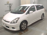 2004 Toyota Wish