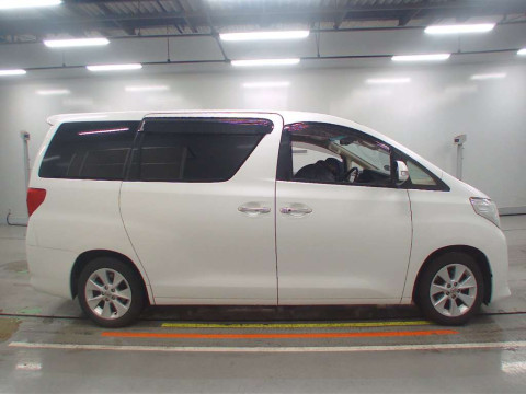 2013 Toyota Alphard ANH20W[1]