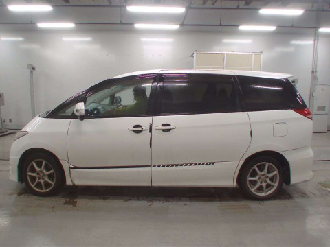 2008 Toyota Estima ACR50W[1]