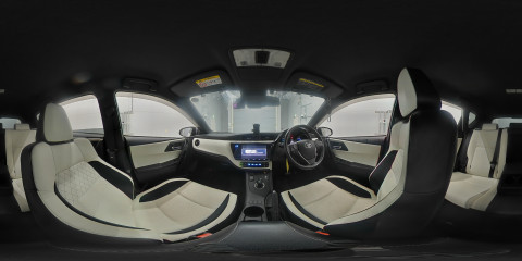 2016 Toyota Auris ZWE186H[2]