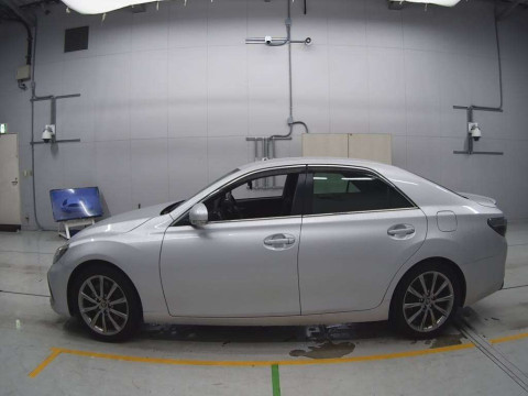 2018 Toyota Mark X GRX133[1]