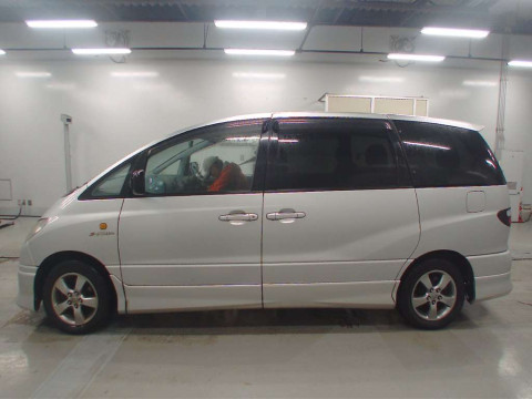 2002 Toyota Estima ACR30W[2]