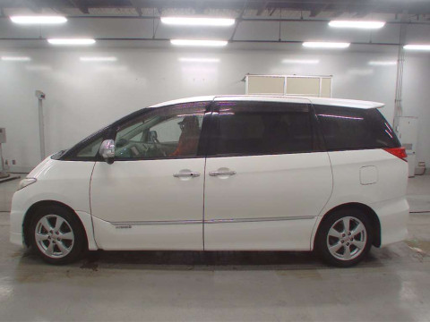 2010 Toyota Estima Hybrid AHR20W[2]