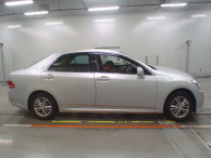 2011 Toyota Crown