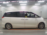 2008 Toyota Estima