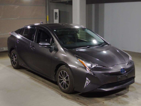 2017 Toyota Prius ZVW50[0]