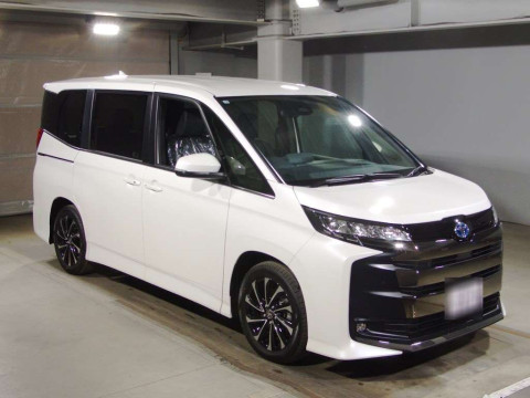 2025 Toyota Noah ZWR90W[0]