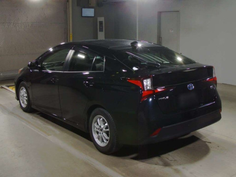 2022 Toyota Prius ZVW51[1]