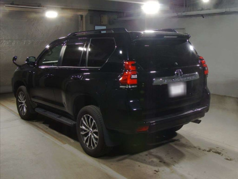 2020 Toyota Land Cruiser Prado TRJ150W[2]