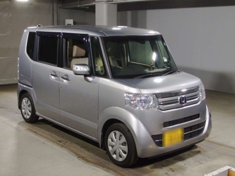 2017 Honda N-BOX JF1[1]