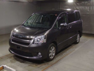 2008 Toyota Noah