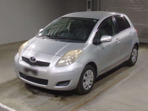 2008 Toyota Vitz SCP90[0]