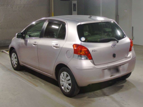 2010 Toyota Vitz SCP90[1]