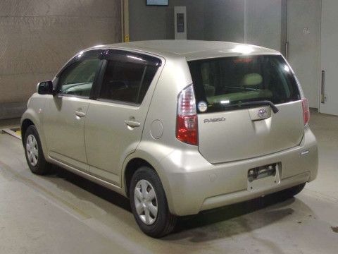 2010 Toyota Passo KGC10[1]