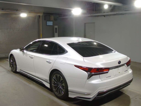 2018 Lexus LS GVF50[2]