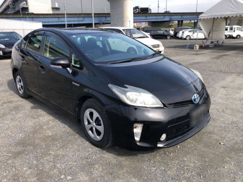 2013 Toyota Prius ZVW30[0]