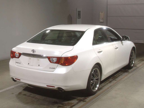 2010 Toyota Mark X GRX130[1]