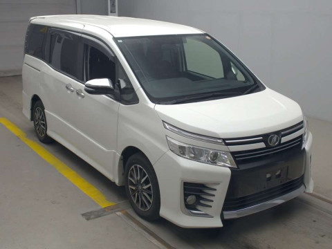 2016 Toyota Voxy ZRR80W[2]