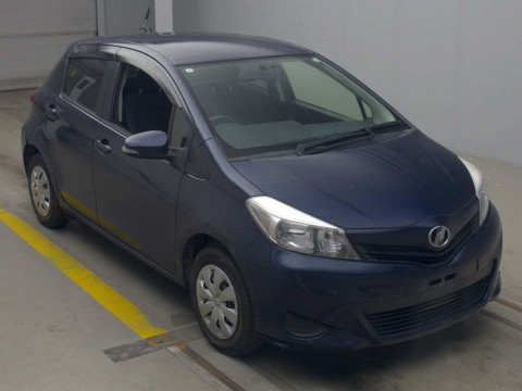 2012 Toyota Vitz NSP130[2]