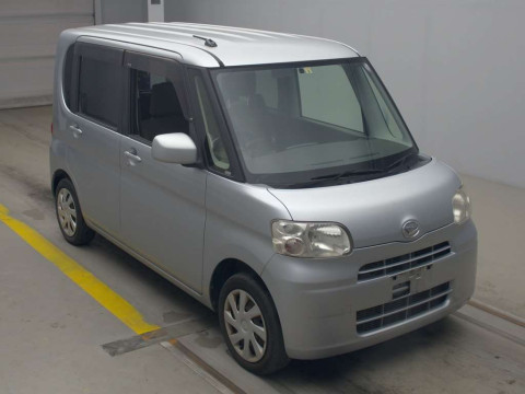 2012 Daihatsu Tanto L375S[2]