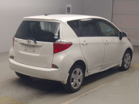 2012 Toyota Ractis NCP125[1]