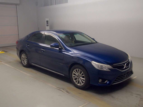 2013 Toyota Mark X GRX130[2]