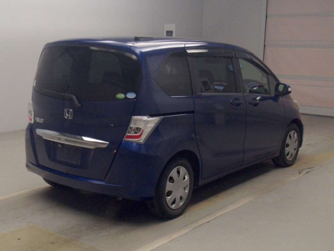 2012 Honda Freed GB3[1]