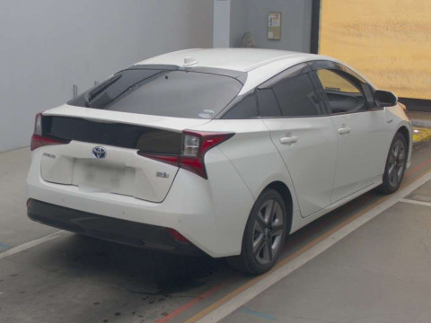 2019 Toyota Prius ZVW51[1]