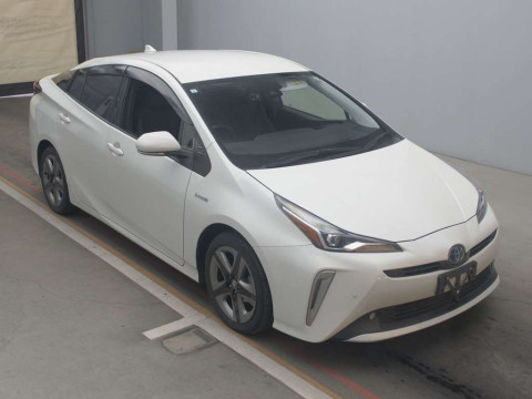 2019 Toyota Prius ZVW51[2]