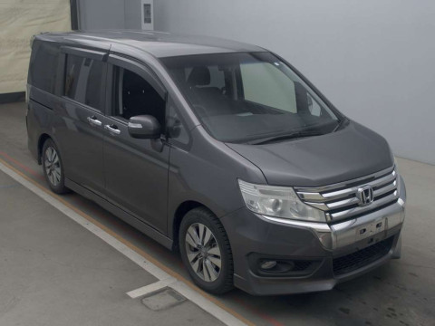 2014 Honda Step WGN Spada RK5[2]