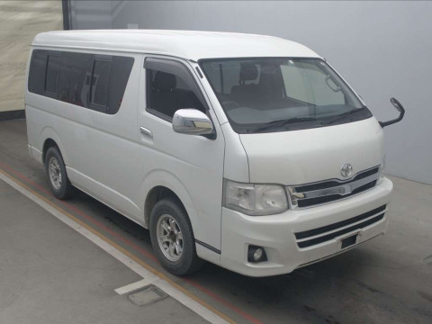 2012 Toyota Hiace Wagon TRH219W[2]