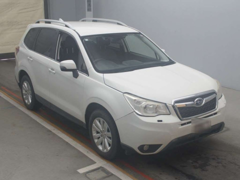 2014 Subaru Forester SJ5[2]