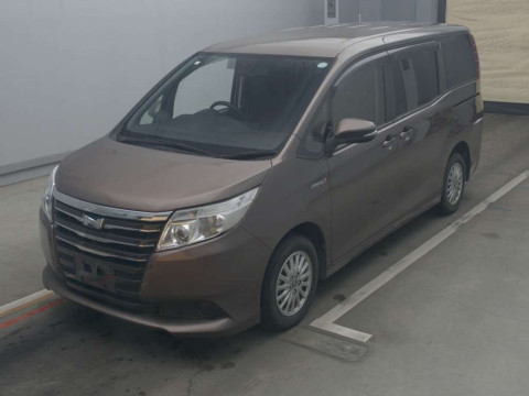 2014 Toyota Noah ZWR80G[0]