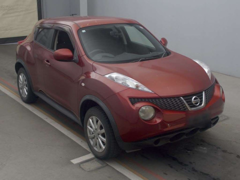 2010 Nissan JUKE YF15[2]