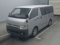 2005 Toyota Hiace Van