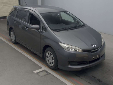 2012 Toyota Wish ZGE20G[2]