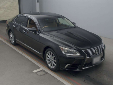 2012 Lexus LS USF40[2]