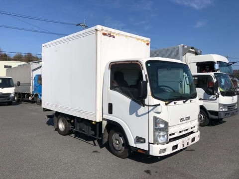 2011 Isuzu Elf Truck NLR85AN[2]