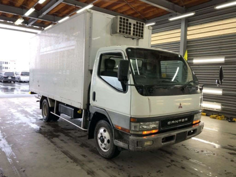 2000 Mitsubishi Fuso Canter FE63CEV[2]