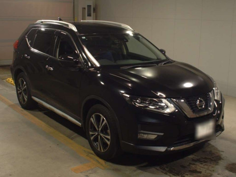 2017 Nissan X-Trail NT32[2]