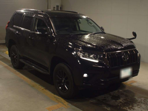 2020 Toyota Land Cruiser Prado TRJ150W[2]