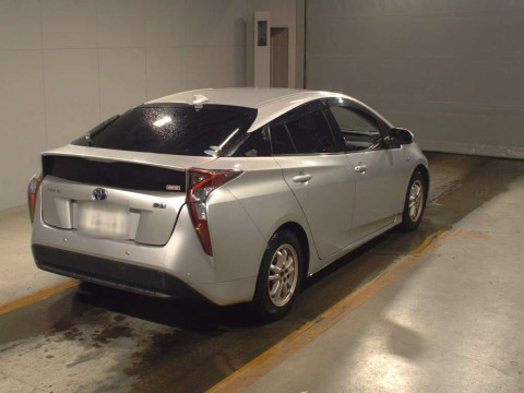 2018 Toyota Prius ZVW50[1]